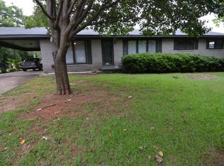 357 W Lakeside Dr, Florence, AL 35630