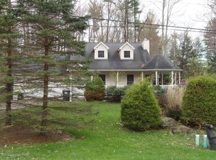 5232 Beechwood Rd, Blakeslee, PA 18610