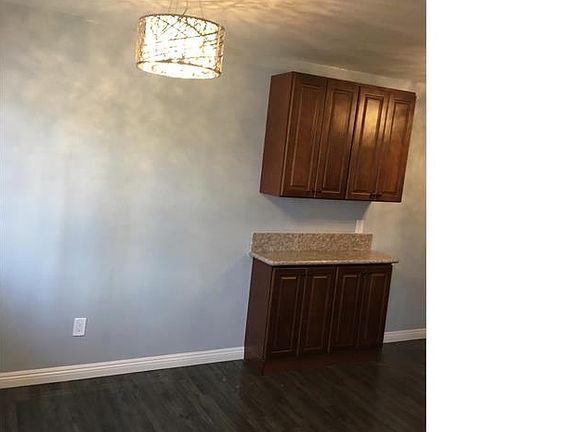 5th image of 1539 Pumalo St APT 8