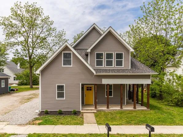 404 S Main St, Whitestown, IN 46075