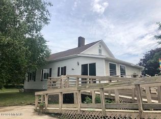 3909 N Larson Rd, Fountain, MI 49410