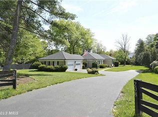 208 Wirt St NW, Leesburg, VA 20176