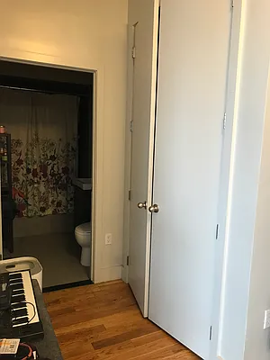 Rented by City Vista Inc | media 36