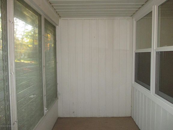 2nd image of 469D Thornbury Ct #1004