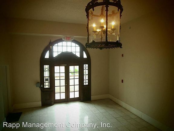 5th image of 621 21st St #400