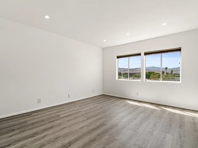 277 E Alejo Rd #219 — Photo 26