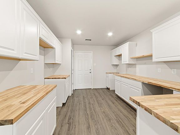 4th image of 1 Moon Rd