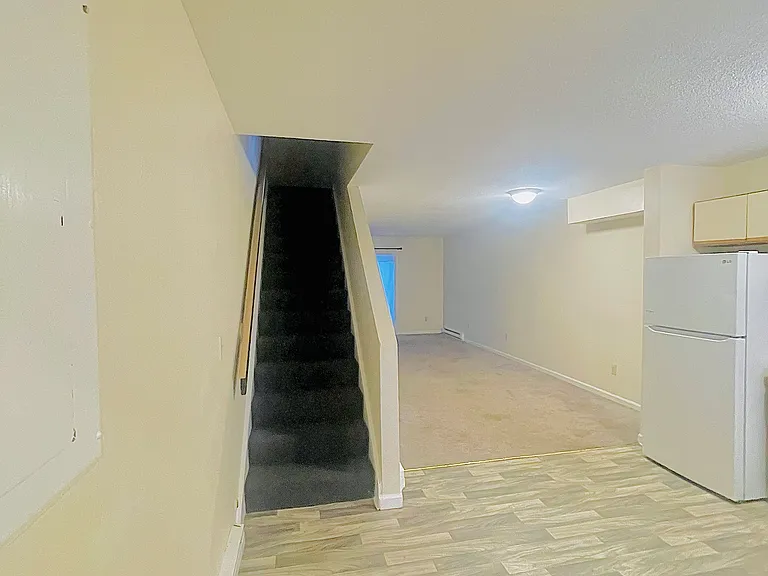 96 Ethan Allen Pkwy #4 — Photo 17