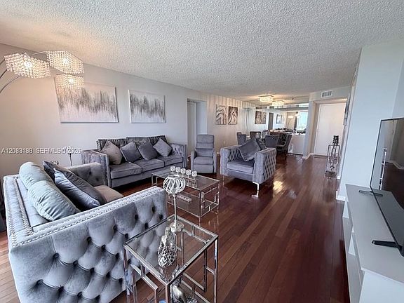 2nd image of 900 NE 195th St APT 703