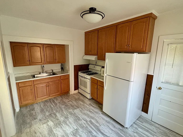 294 Granite Springs Rd — Photo 3