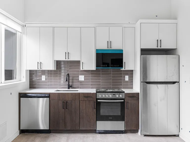 Modern New Construction - Minutes From Downtown Pdx & Ohsu — Photo 21