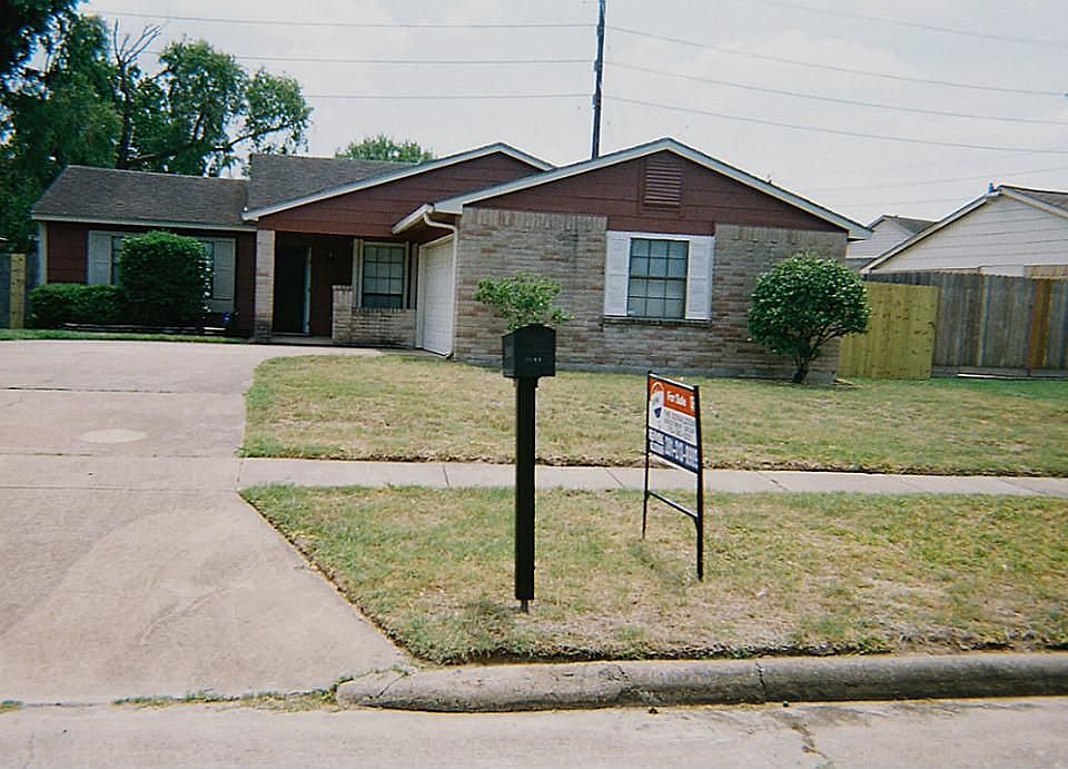 1st image of 10143 Horseshoe Bend Dr