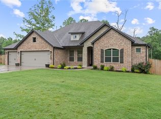 5219 Joe Ln, Rogers, AR 72756
