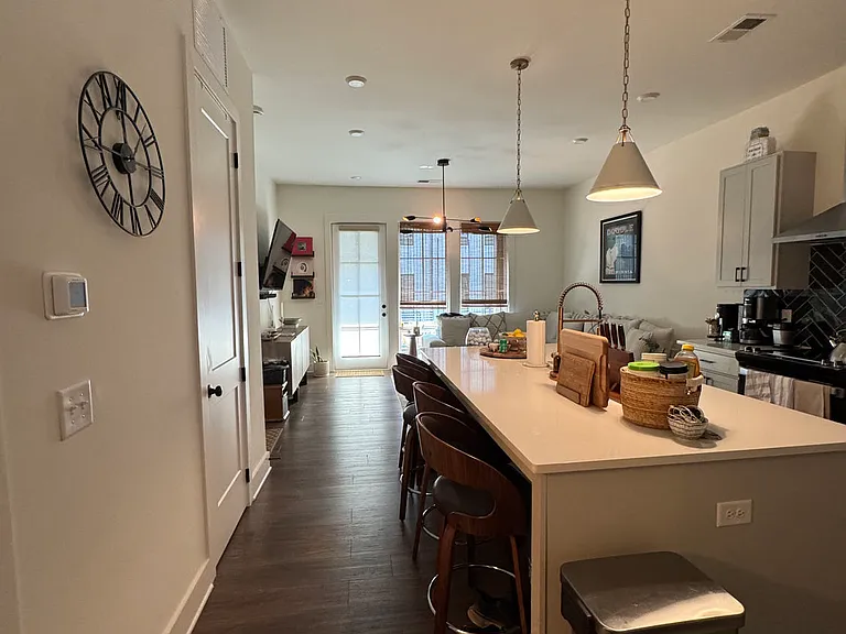 1279 Viney Pl NW — Photo 5