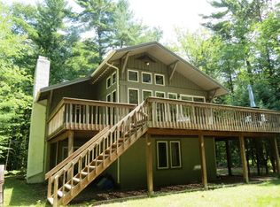 7 Spruce Ln, Jay, NY 12941