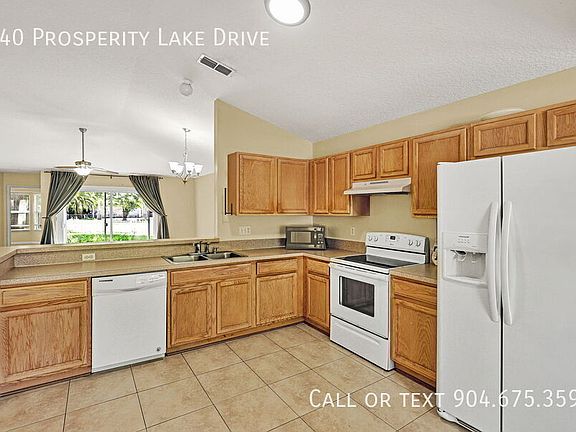 5th image of 540 Prosperity Lake Dr