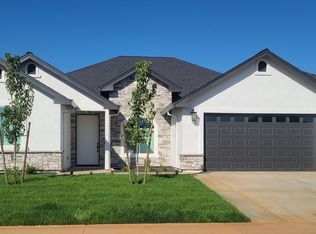 3500 Laver St, Redding, CA 96002