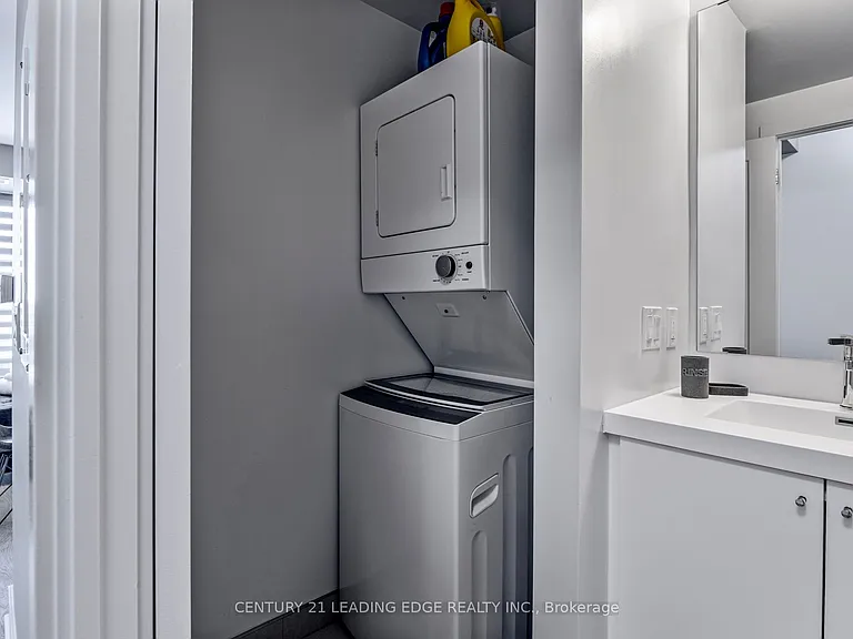 2550 Simcoe St N #819 — Photo 9