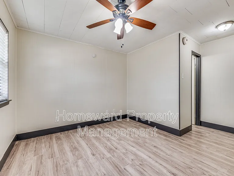 9311 Oakland Dr — Photo 7