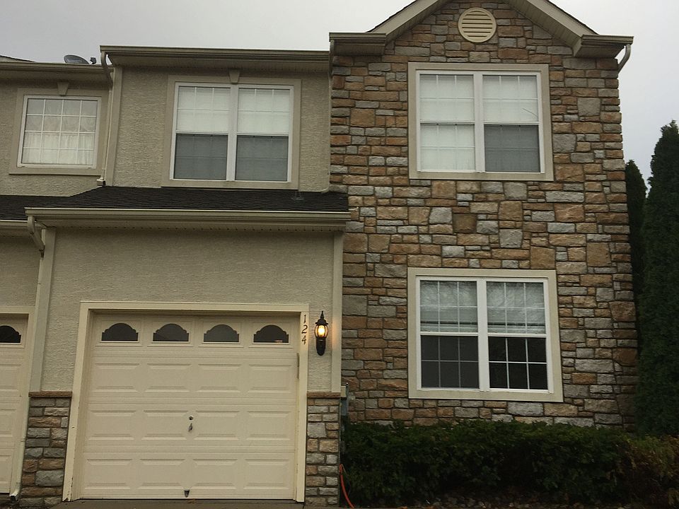 1st image of 124 Sequoia Dr