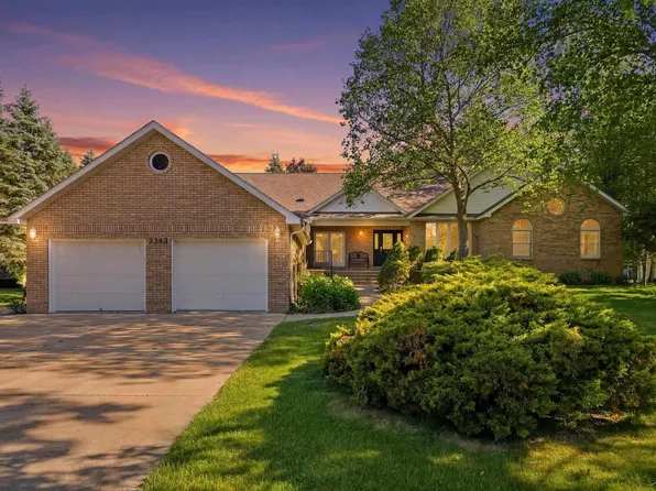 3343 E Ryan Dr, Midland, MI 48642