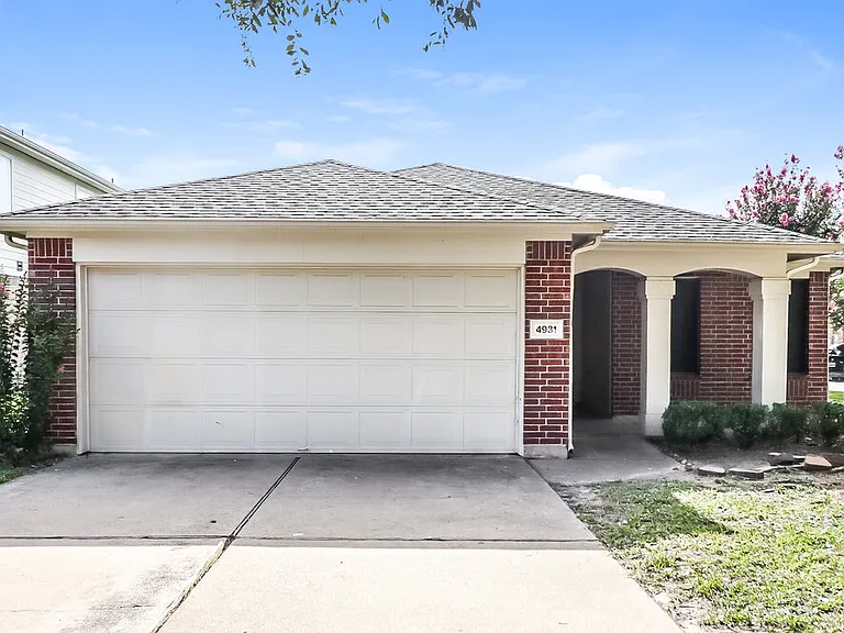 4931 Boulder Meadow Ln — Photo 1