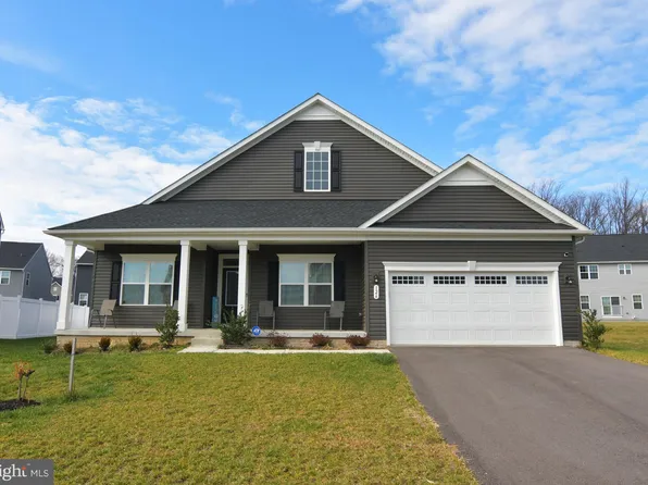 126 Machias Cir, Martinsburg, WV 25403