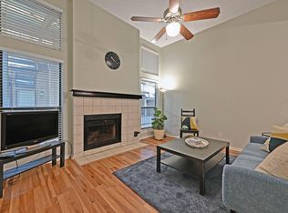 1910 Robbins Pl APT 303, Austin, TX 78705