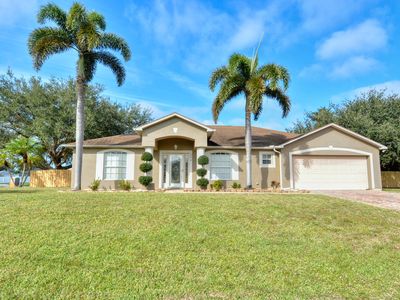 176 SW Valley Place, Port Saint Lucie, FL, 34953