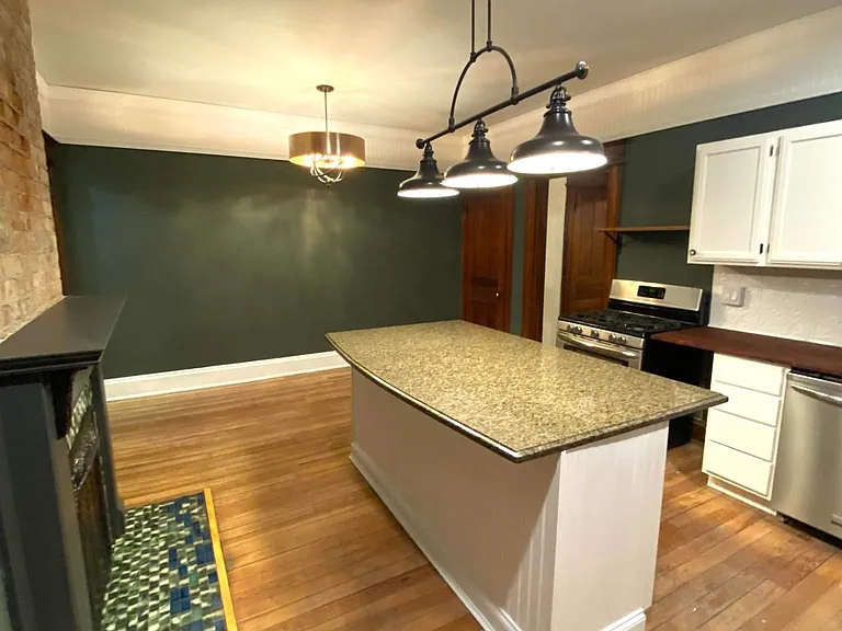 201 Sterrett Ave #2 — Photo 8