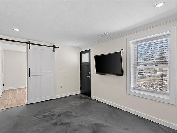3rd image of 8933 McGee St