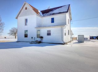 1695 E State Route 116, Kempton, IL 60946