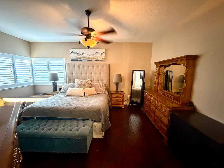 2205 Prestwick Dr — Photo 29