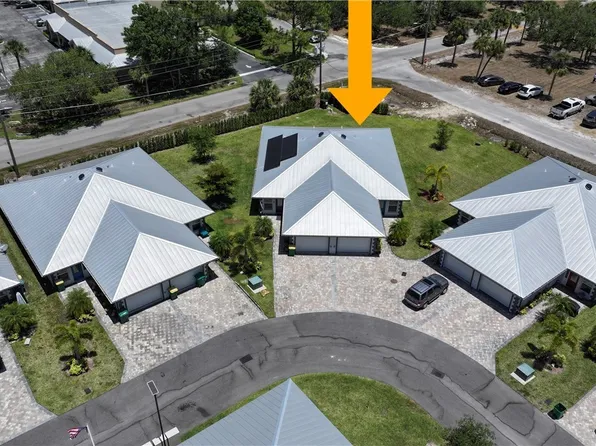 168 Village Cir #9, Labelle, FL 33935