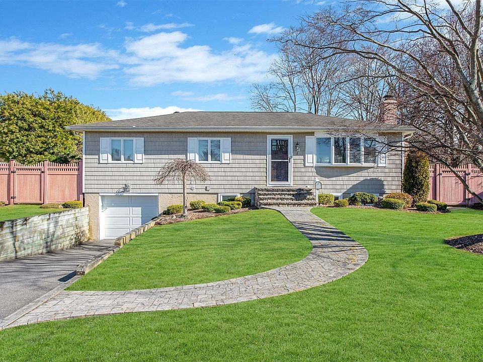 1st image of 3 Seaver Court
