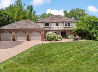 5708 Long Brake Trl, Edina, MN 55439