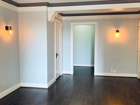 5th image of 15 E Kirby St APT 322