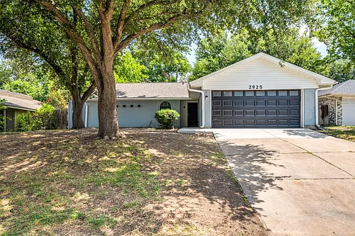 2925 Elsinor Dr Photo 1