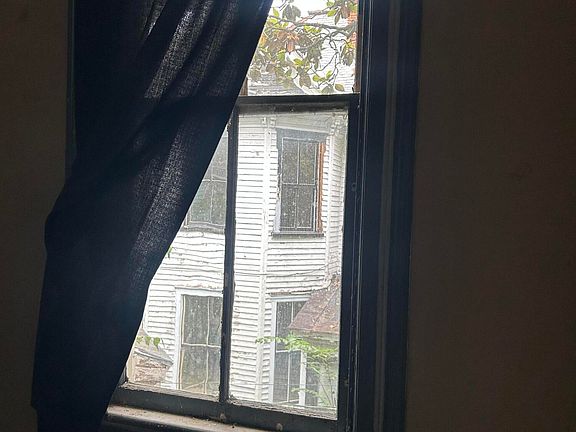 27th image of 311 N James Street