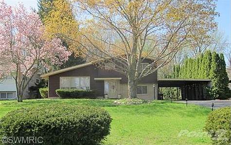 1st image of 6870 Curtis Dr