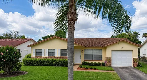 22745 SW 65th Way Photo 1