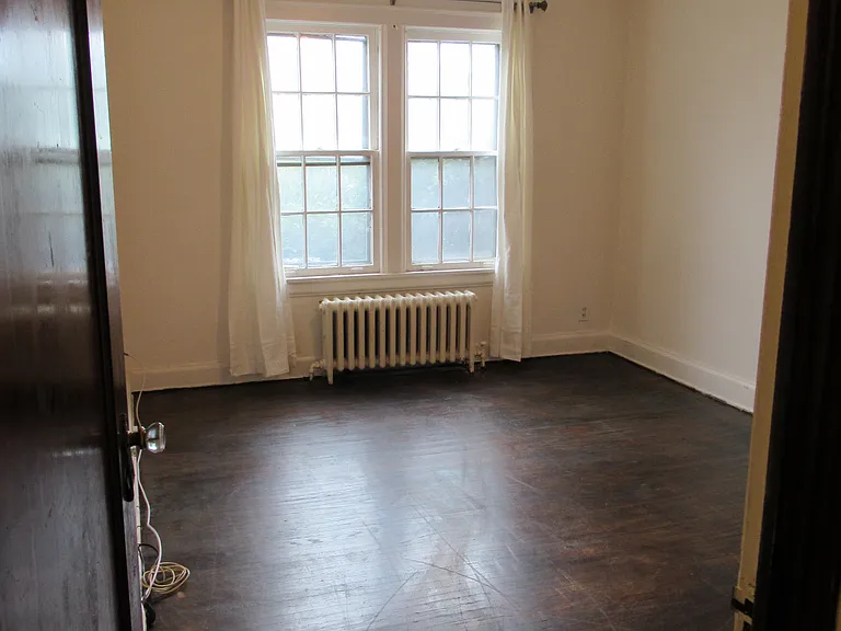 559 Kenmore Ave #1 — Photo 11