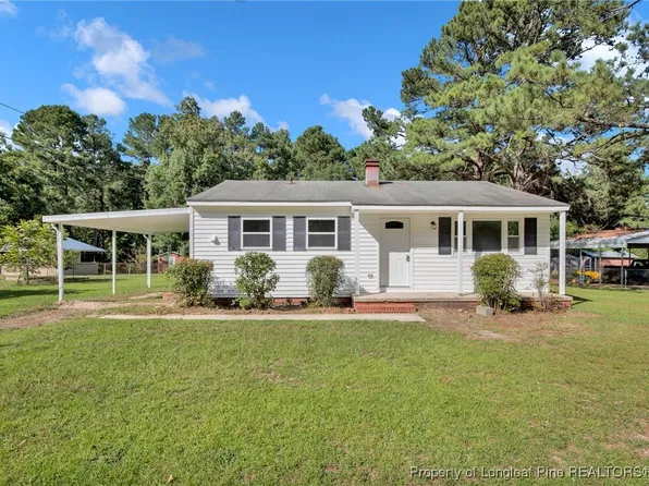 390 Wallace McLean Rd, Raeford, NC 28376