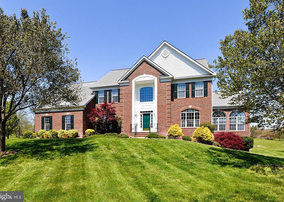 1st image of 42202 Fording Branch Ct