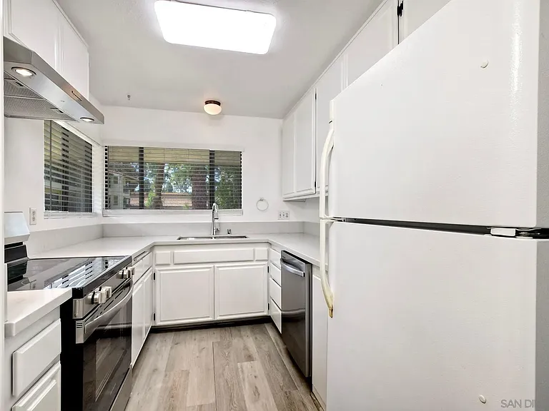 17637 Pomerado Rd #223 — Photo 4
