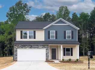 233 Robinson Clemmer Rd, Dallas, NC 28034