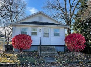 209 E Plum St, Centerville, IN 47330