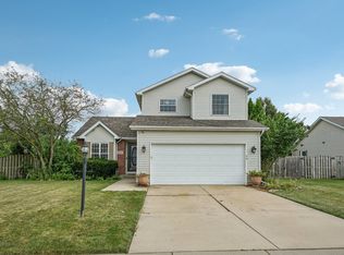 300 Pheasant Run Dr, Hobart, IN 46342