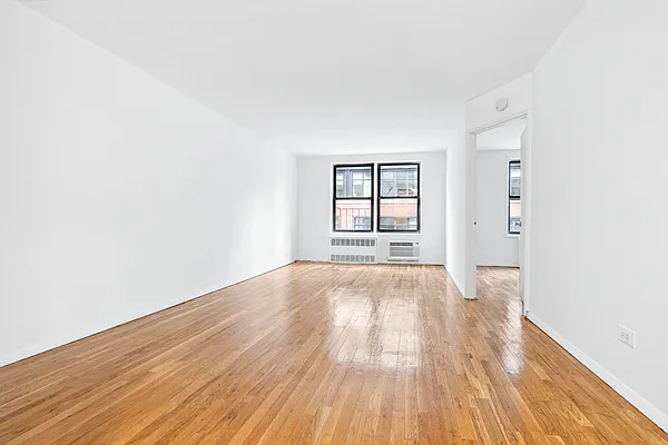 Rented by Oxford Property Group | media 2