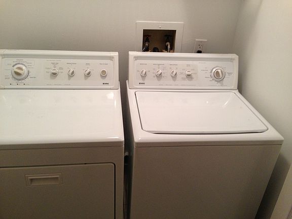 5th image of 2145 S Jefferson Ave #B